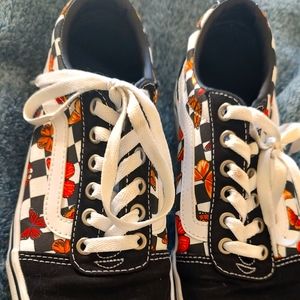 Vans orange butterfly 🦋 women's 8